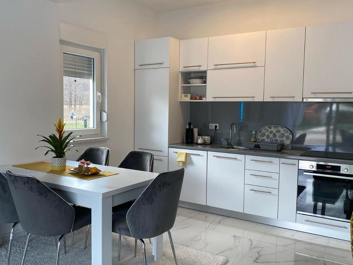 River Luxury House Bihać Екстериор снимка