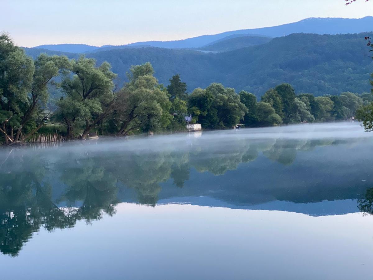 River Luxury House Bihać Екстериор снимка